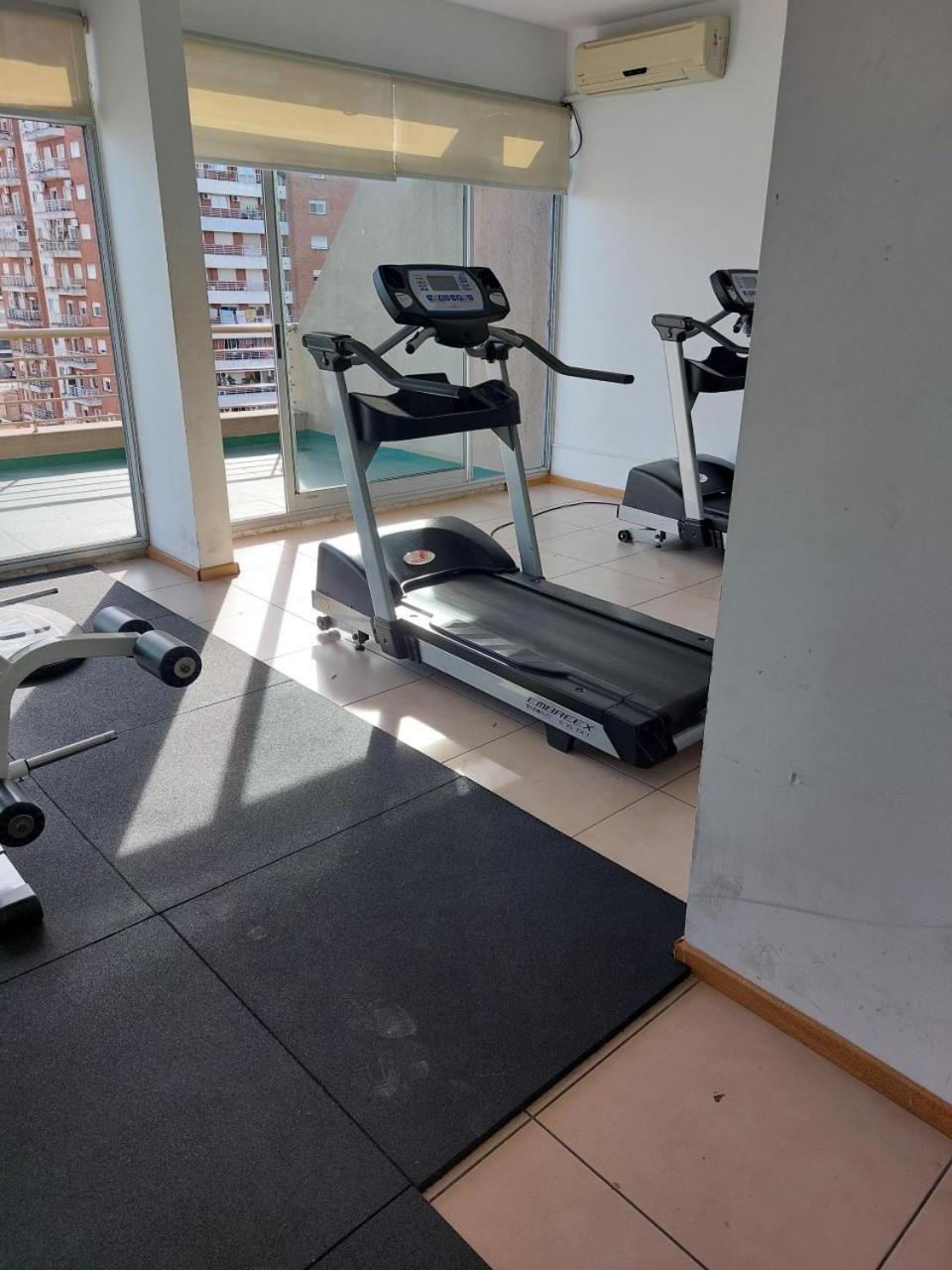 Appartamento Excelente Departamento, piso alto Buenos Aires Esterno foto