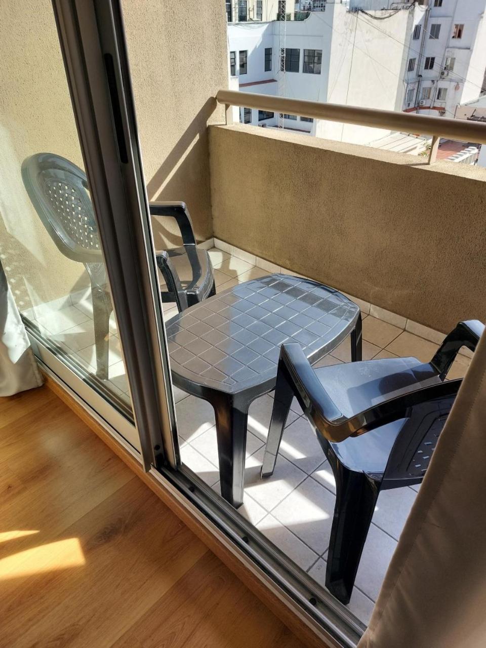 Appartamento Excelente Departamento, piso alto Buenos Aires Esterno foto